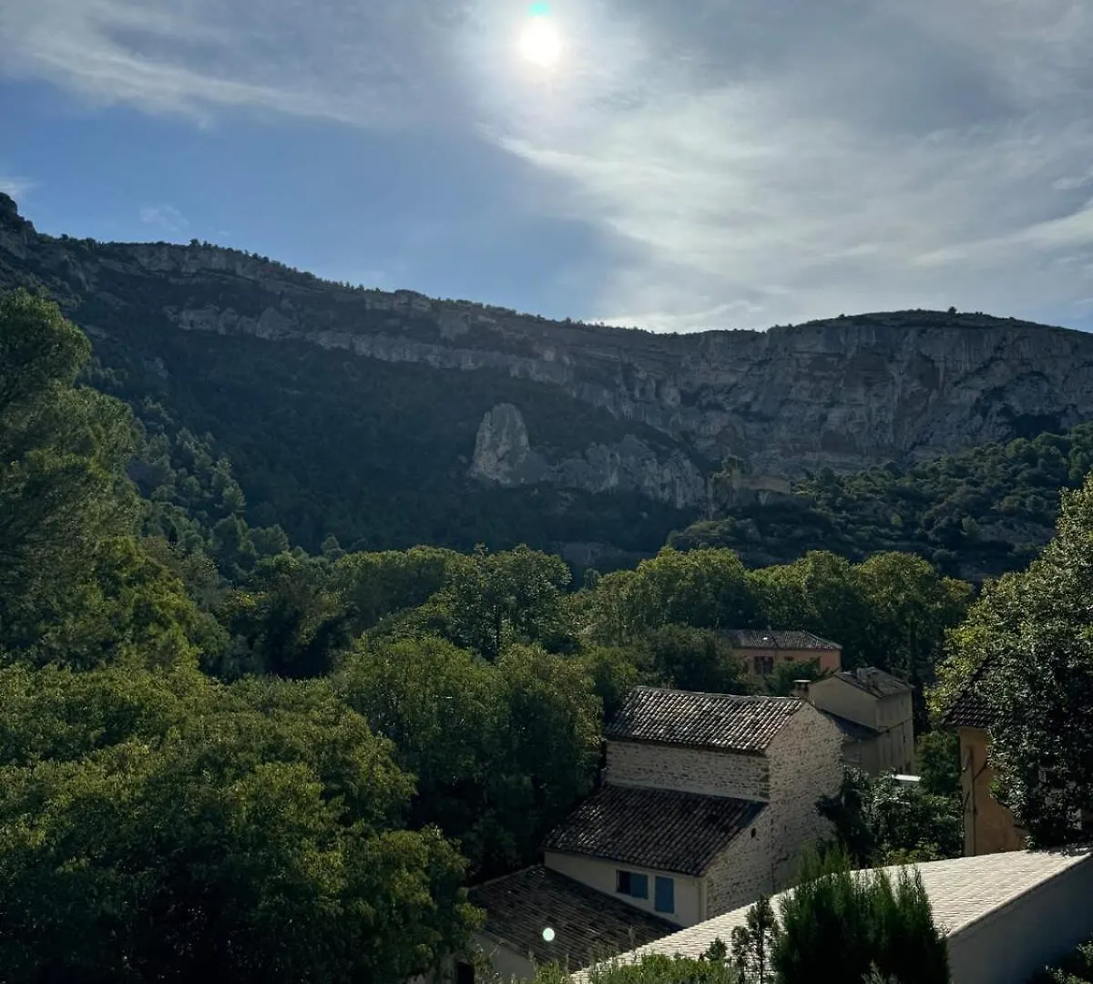 Villa Helene In The Heart Of The Center Of Fontaine De Vaucluse